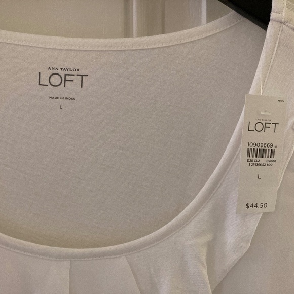 Ann TaylorLOFT Ruffled Layers Sleeveless Scoop Neck Top/White/ L/NWT/ON SALE $30 - Picture 2 of 3